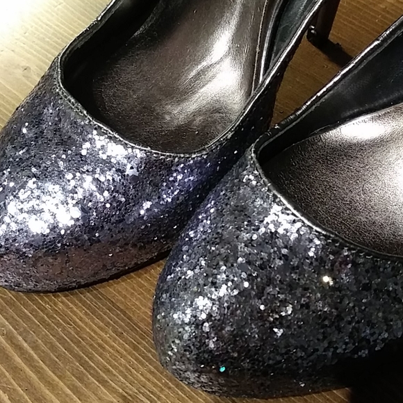 Steve Madden  glittered  heels - Picture 2 of 14
